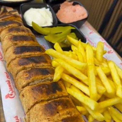 وجبة دجاج صغير